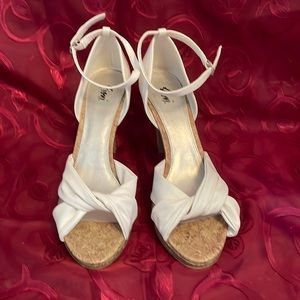 Lightly-worn Fioni White Open-Toed Heels